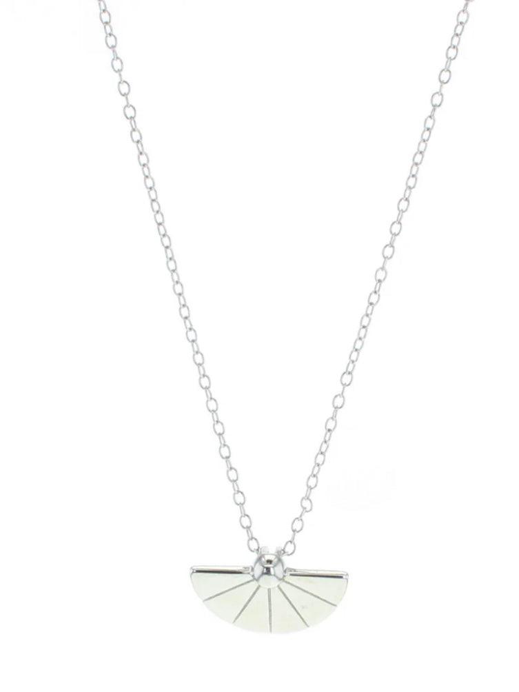 Cabana Fan Necklace {Silver}