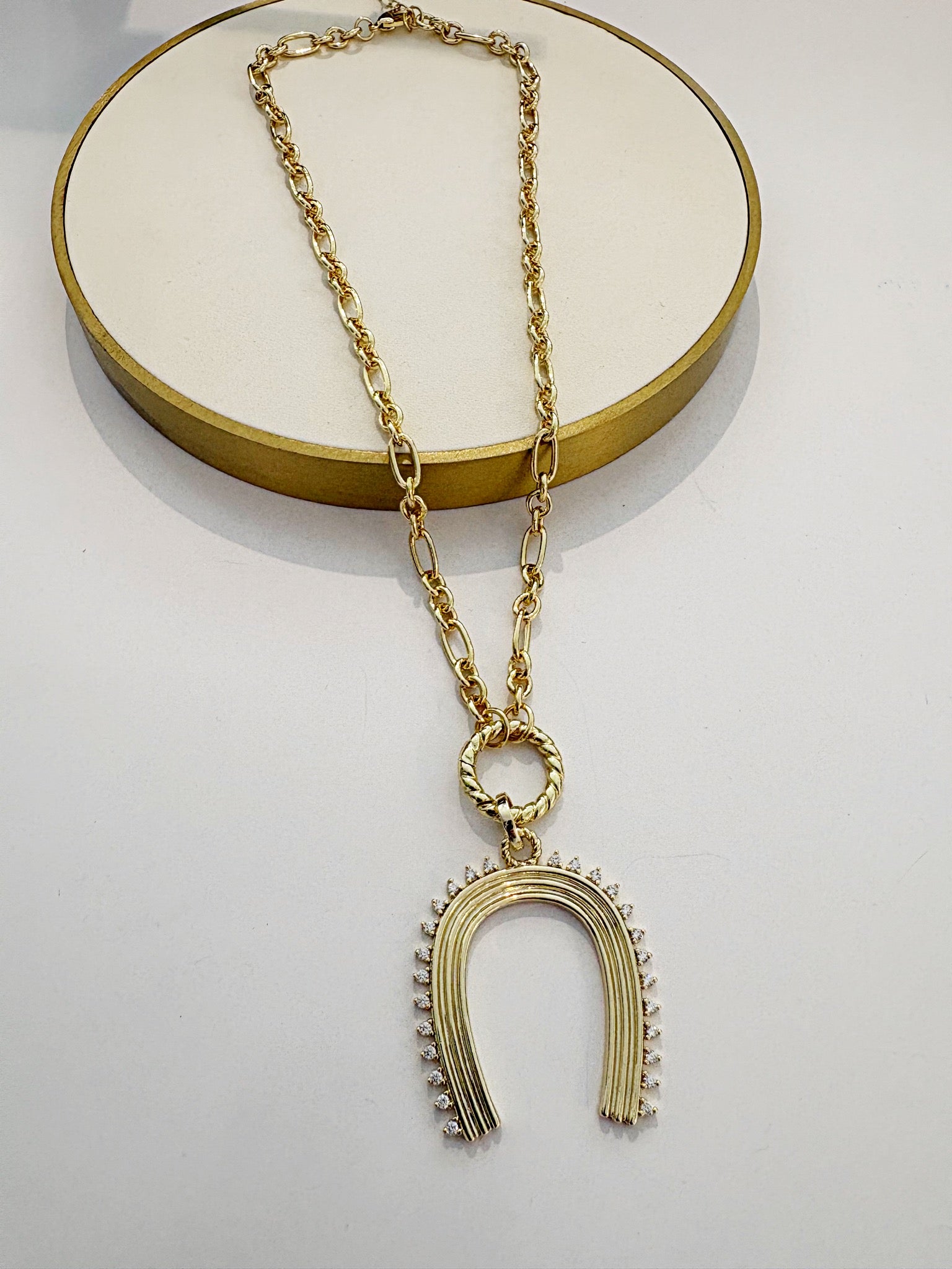 Twisted Push Clasp Horse Necklace {Gold}
