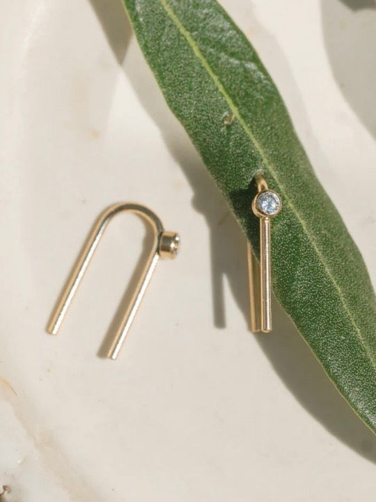 U-Shine Earrings {Gold}