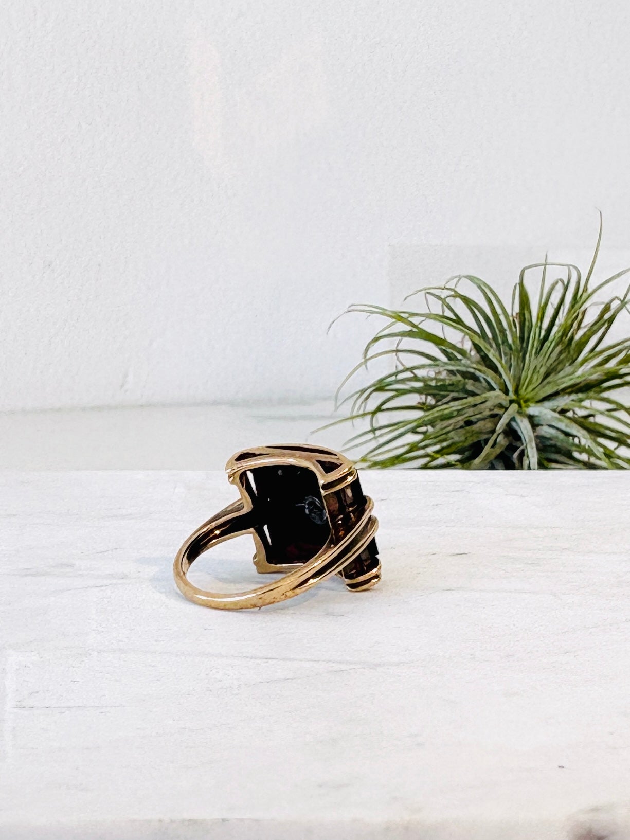 Art Deco Black Onyx Ring {10kt/Estate}