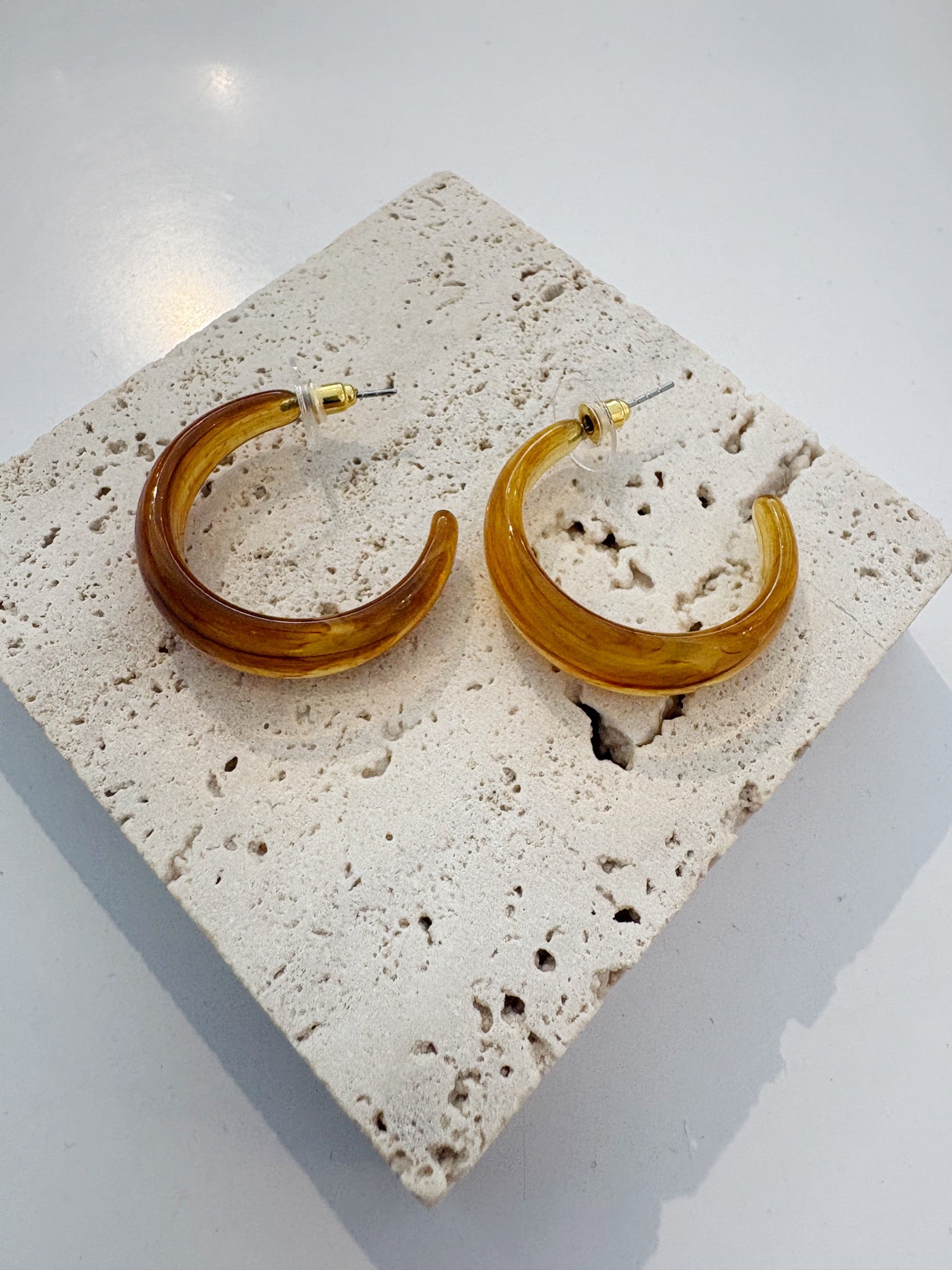Tapered Resin Hoop Earring {Amber}