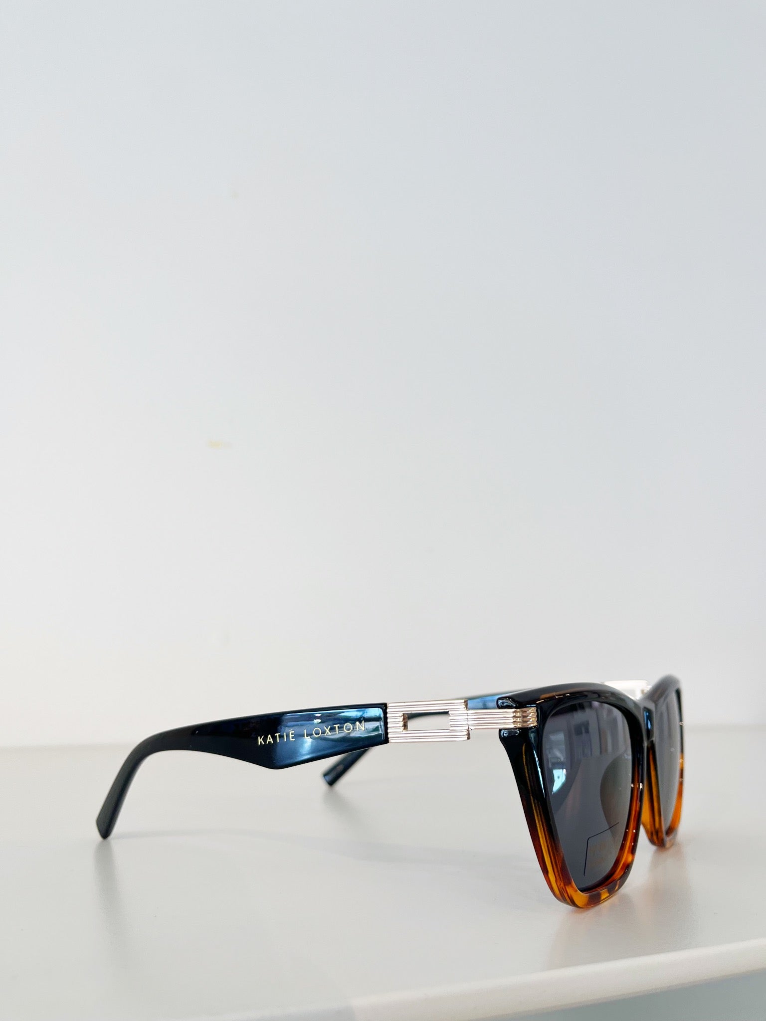 Marbella Sunglasses {Black Tortoise Gradient}