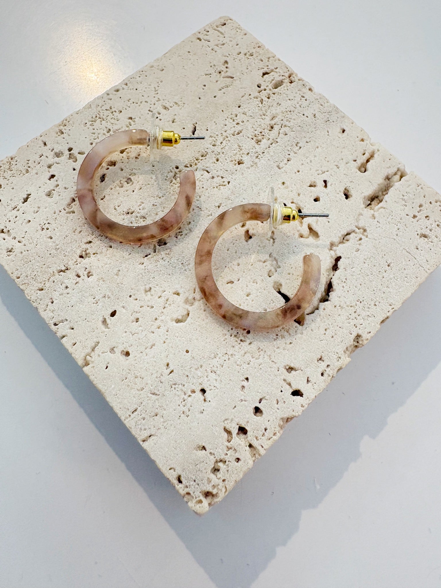 1" Acrylic Post Hoop Earring {Shimmering Taupe}