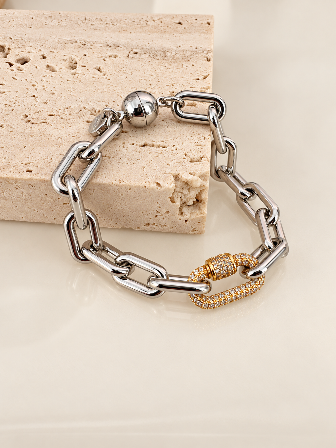 Two-Tone Carabiner Link Magnet Bracelet {Silver/Gold}