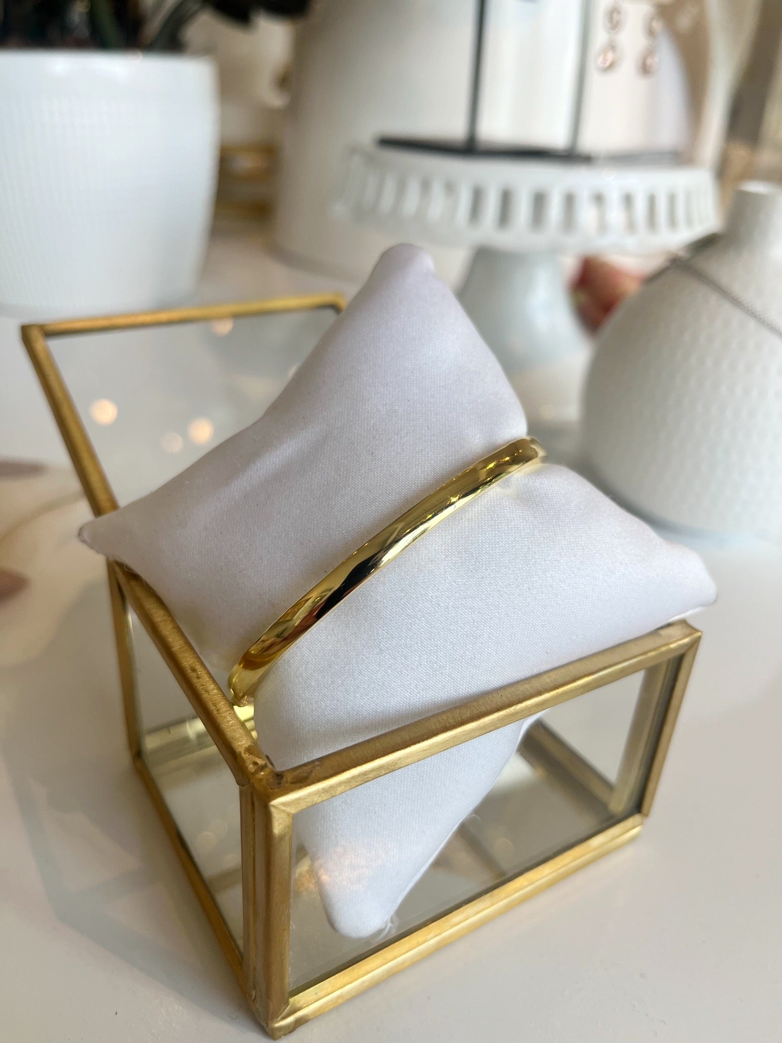 Hinged Bangle Bracelet {Gold}