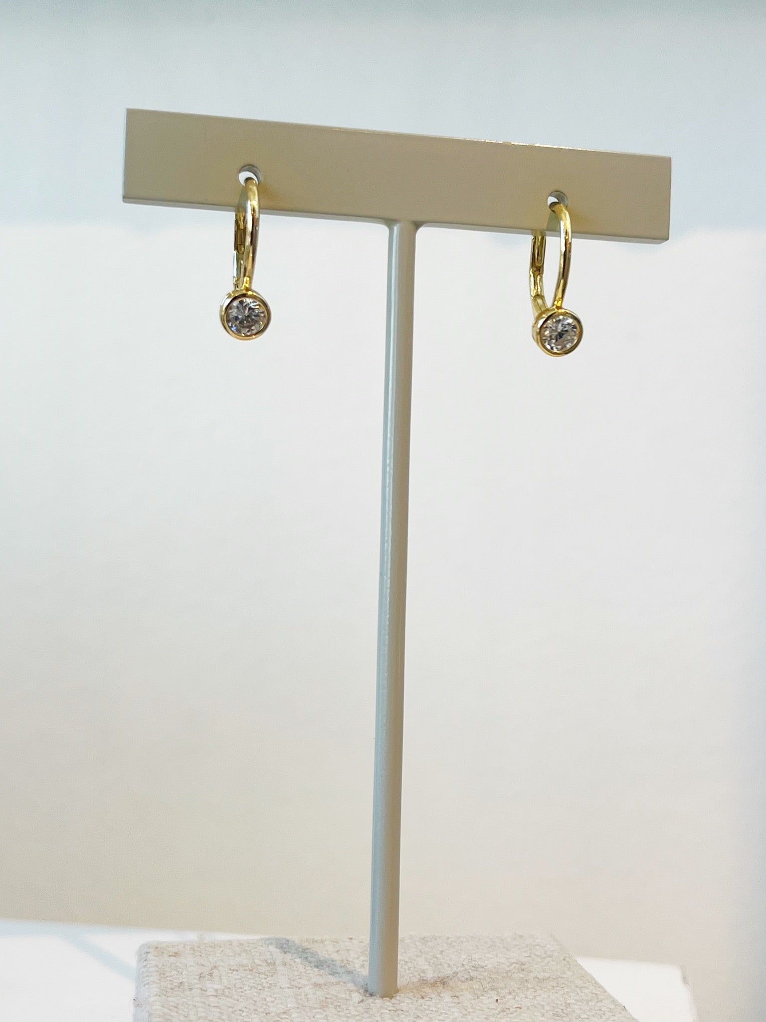 Amelia Huggie Earrings {Gold}