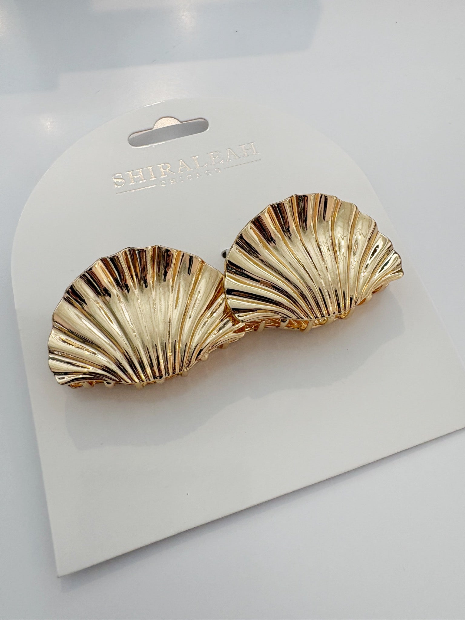 Shell Claw Clips {Gold}