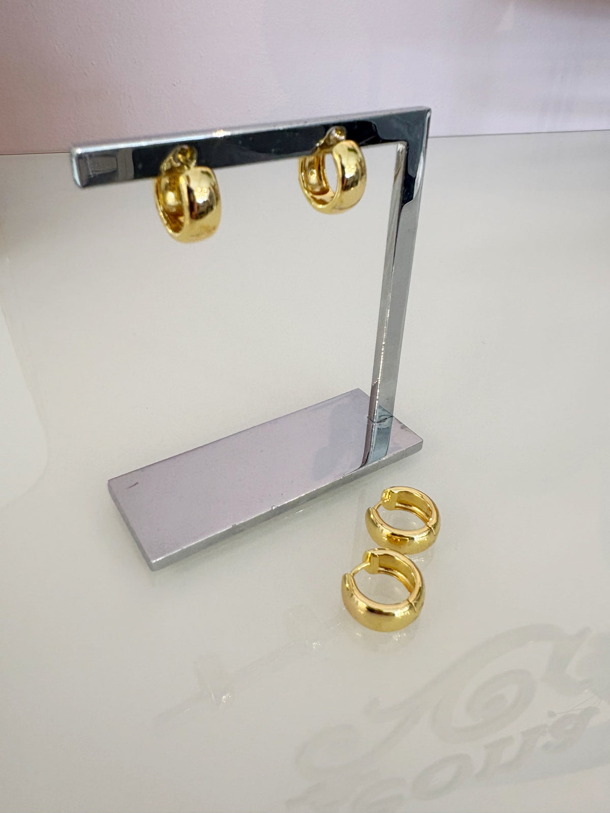 10mm Chunky Hoops {Gold}