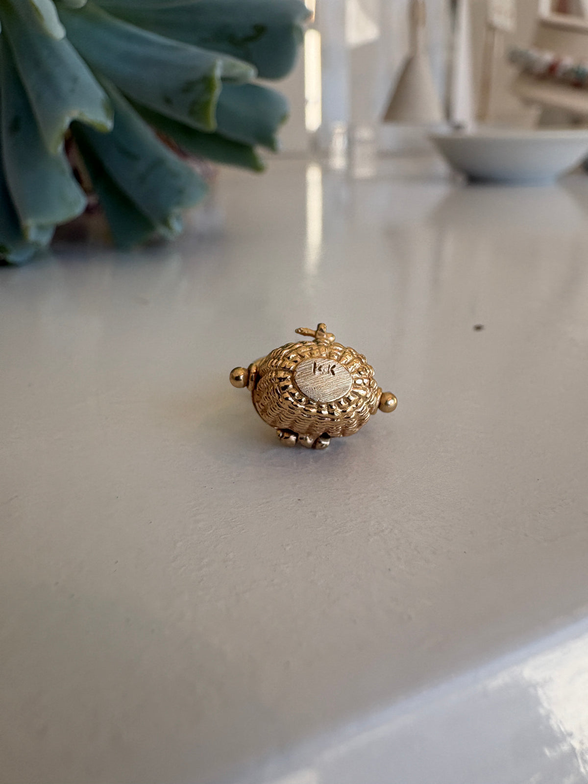 Wicker Basket Charm {14kt/Estate}