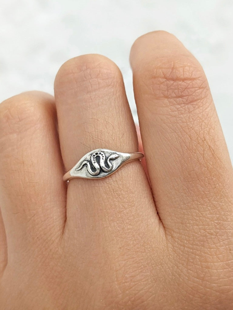 Snake Signet Ring {Silver}