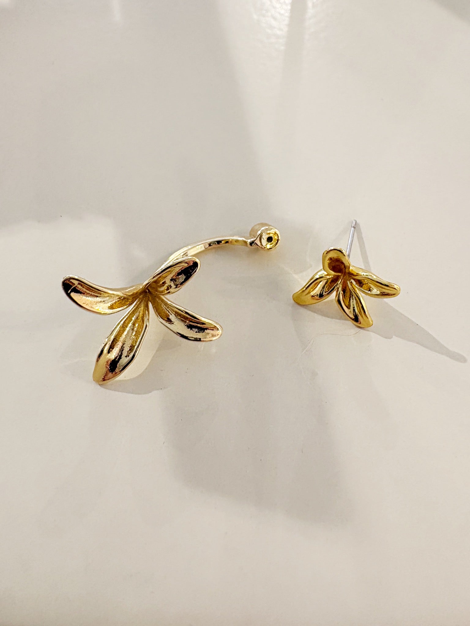 Lily Floral Ear Jacket {Gold}