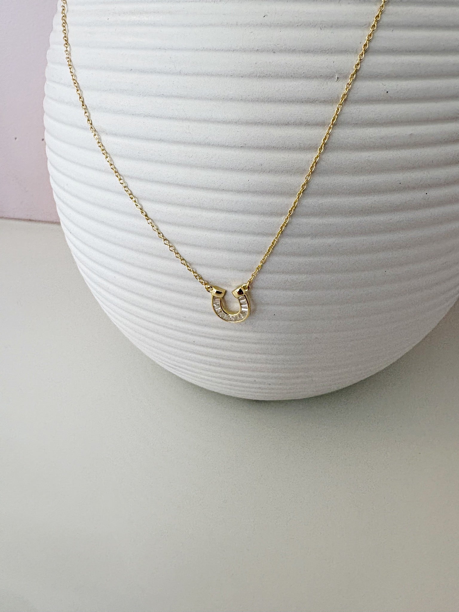Station Horseshoe Necklace {Gold}