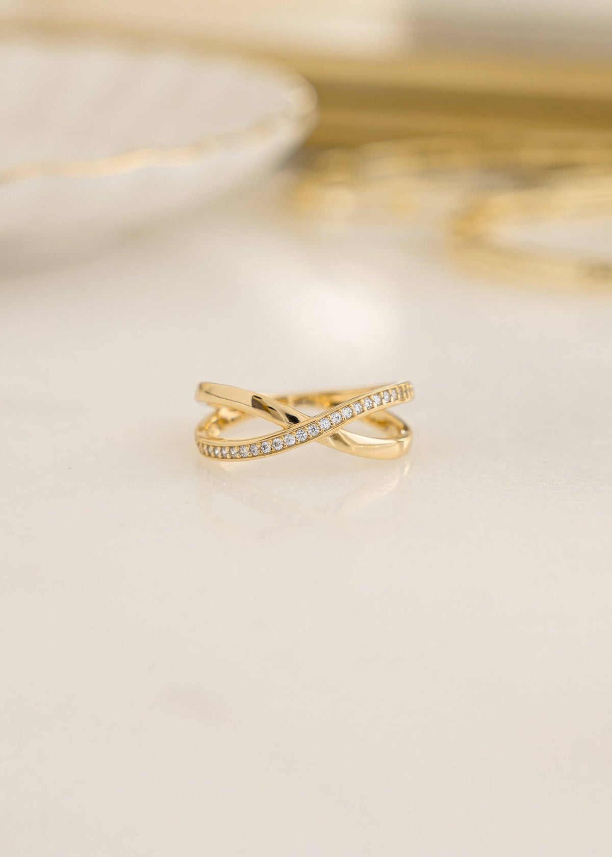 Twist X Ring {Gold}