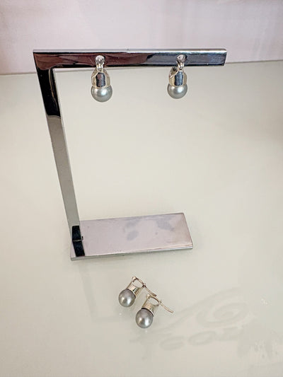 Pearl Dangle Earring {Silver}