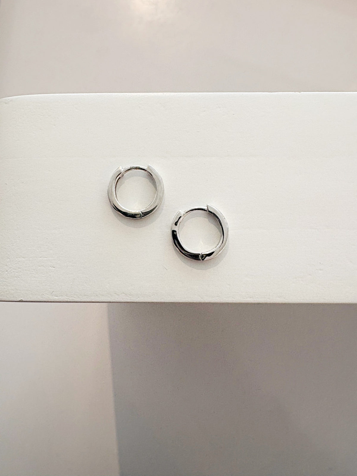 12mm Classic Huggie Hoop Earrings {Silver]