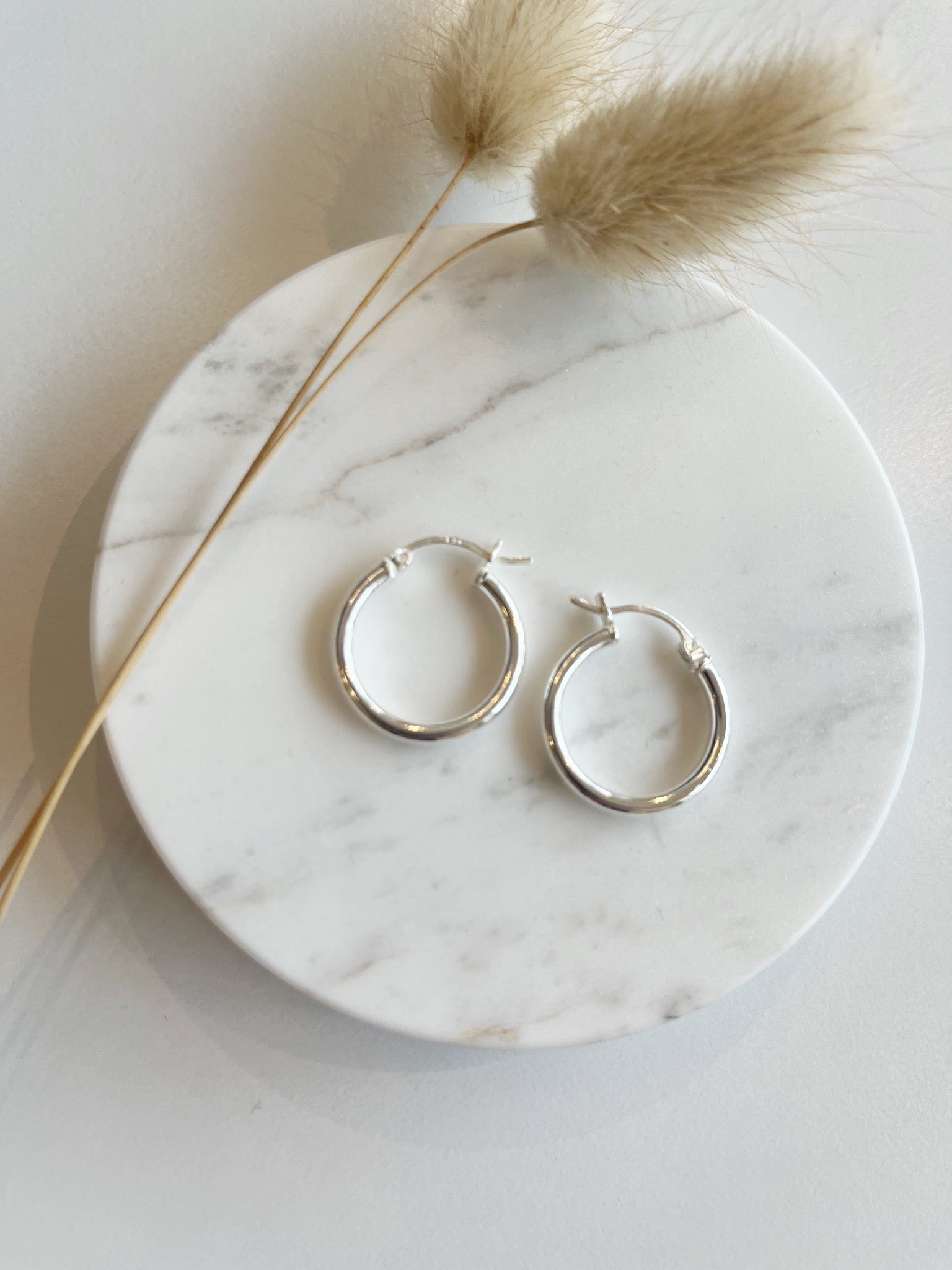 Hoop Earrings Click Back {20mm/Sterling}