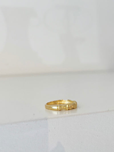 Textured Ring {14kt/Estate}