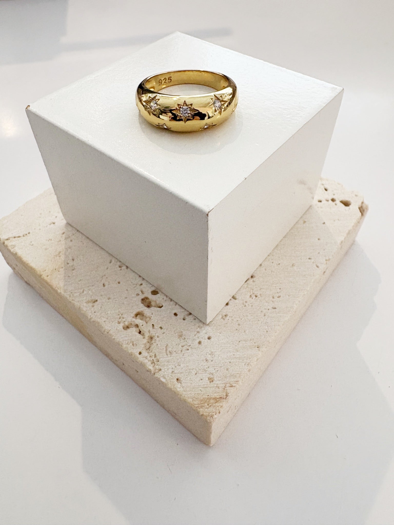 Starry Dome Ring {Gold}