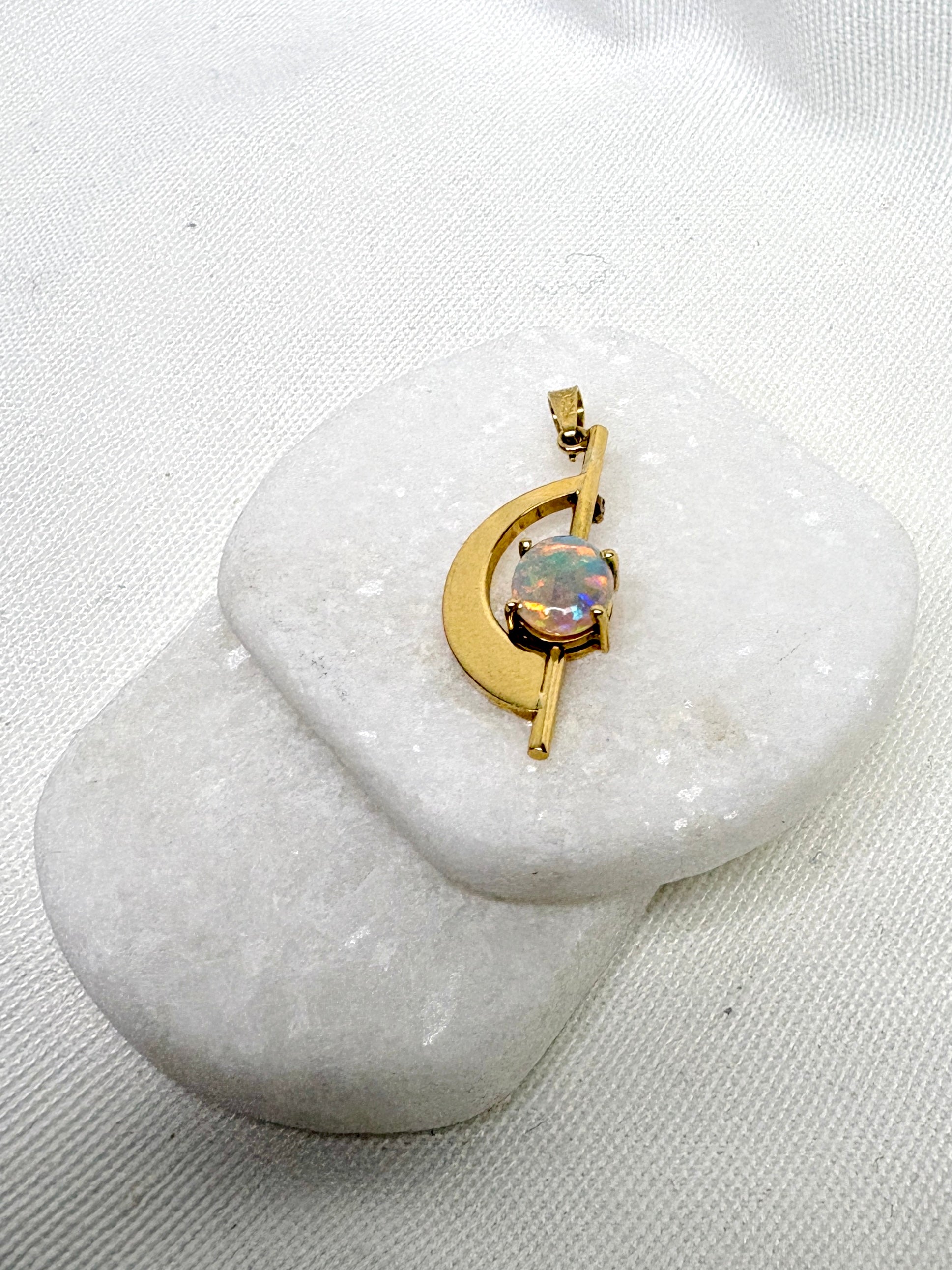 Floating Opal Pendant {14kt/Estate}