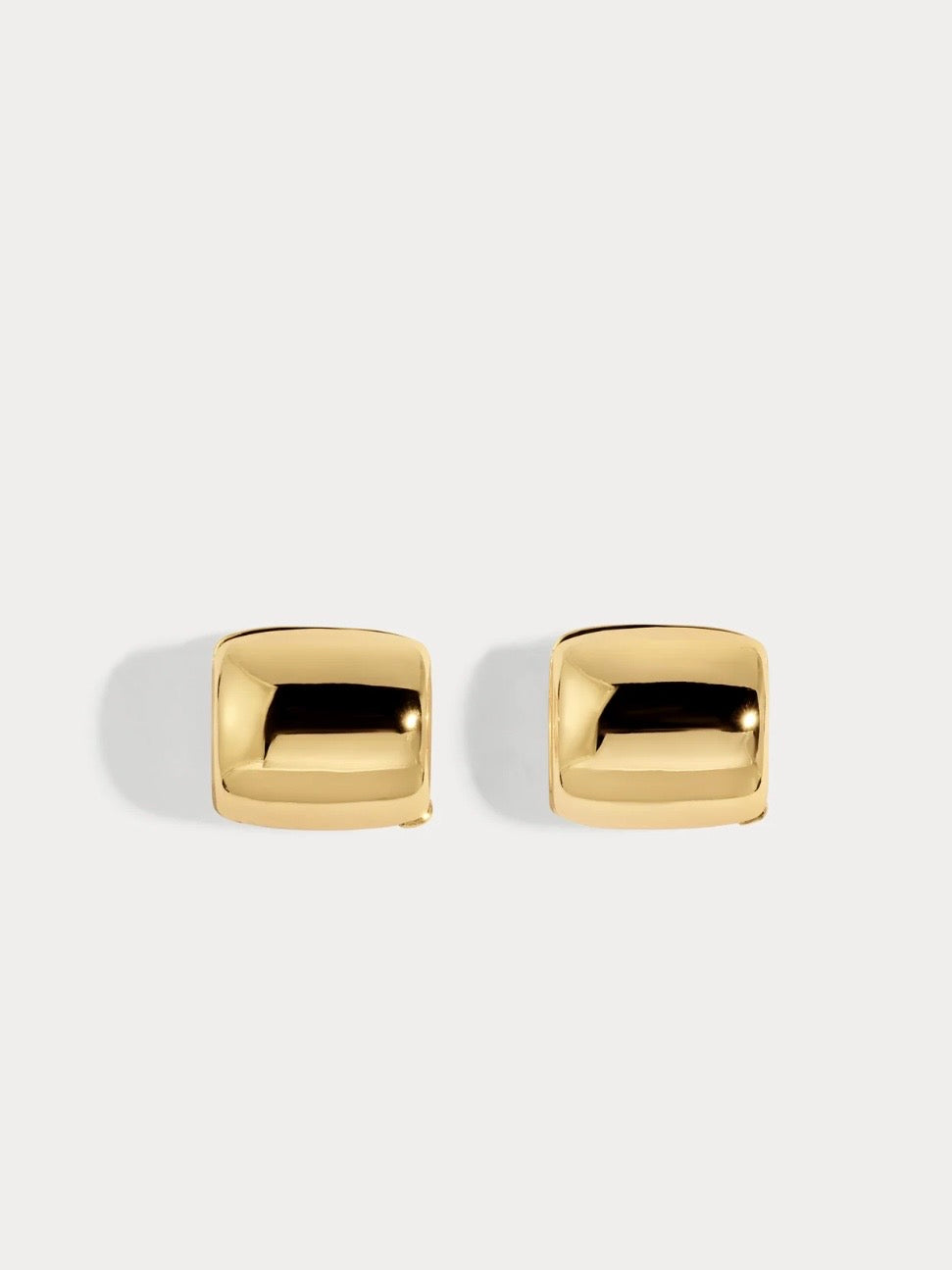 Harper Wide Hoops {Gold}