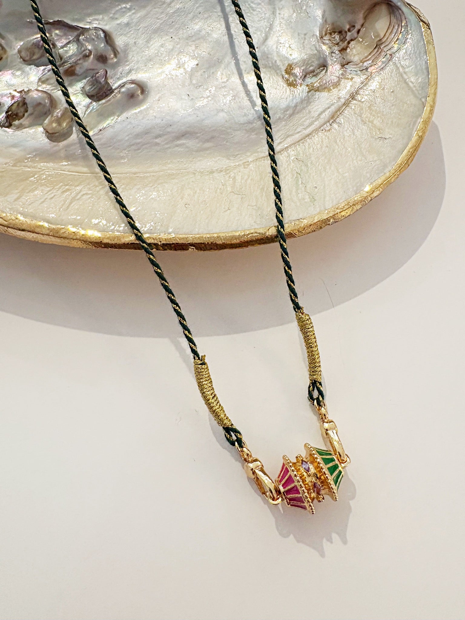 Soilel Rope Necklace {Gold/Green}