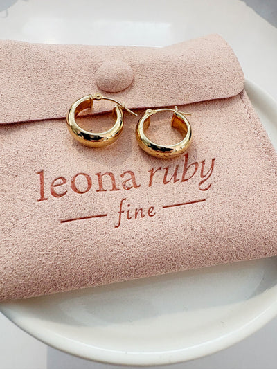 15mm Tube Saddleback Hoop Earrings {14kt/Estate}