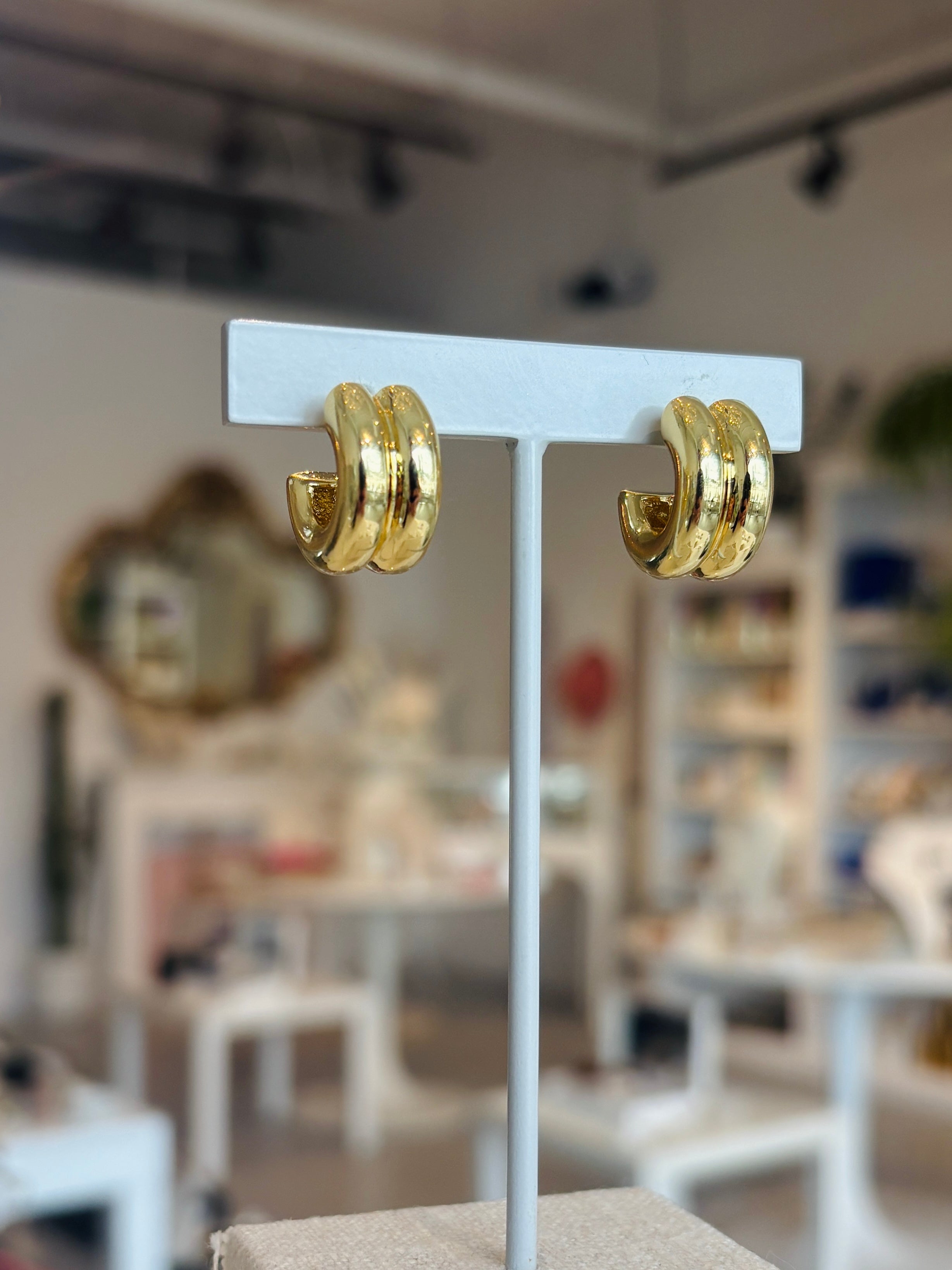 Double Hoop Earrings {Gold}