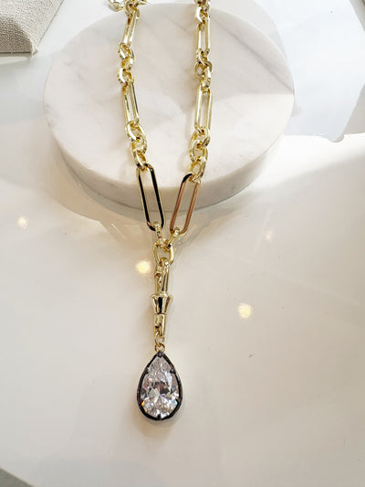 Elongated Paperclip & Lumi Pendant Necklace {Gold}
