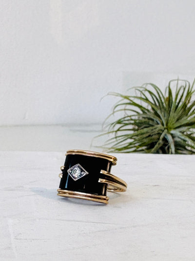 Art Deco Black Onyx Ring {10kt/Estate}