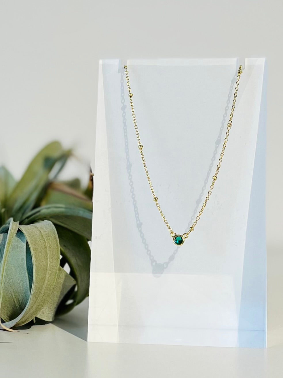 Dot Necklace {Gold}