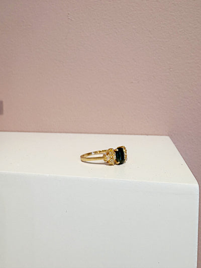 Sapphire Ring {14kt/Estate}