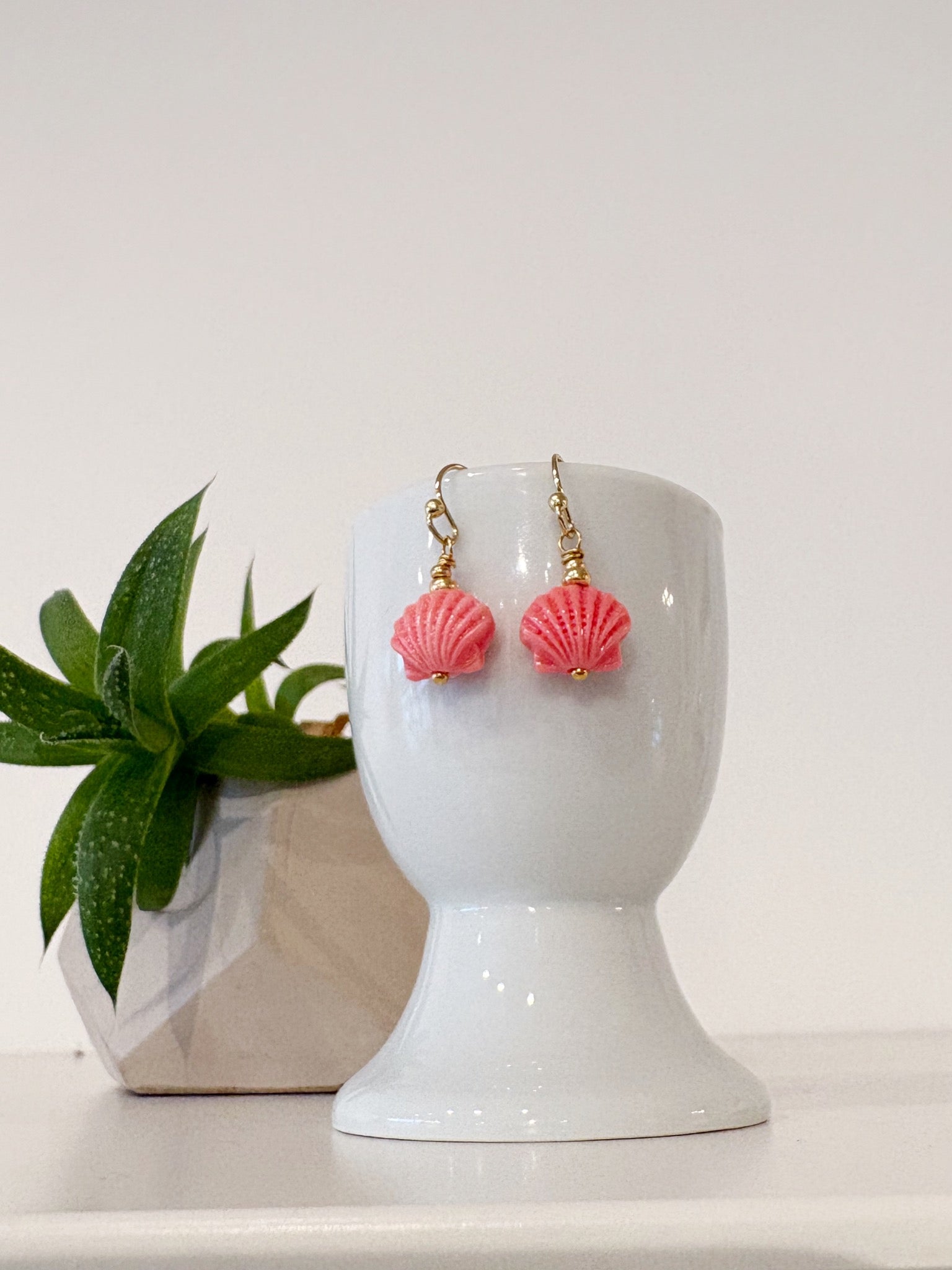 Shell Dangle Earrings {Gold}