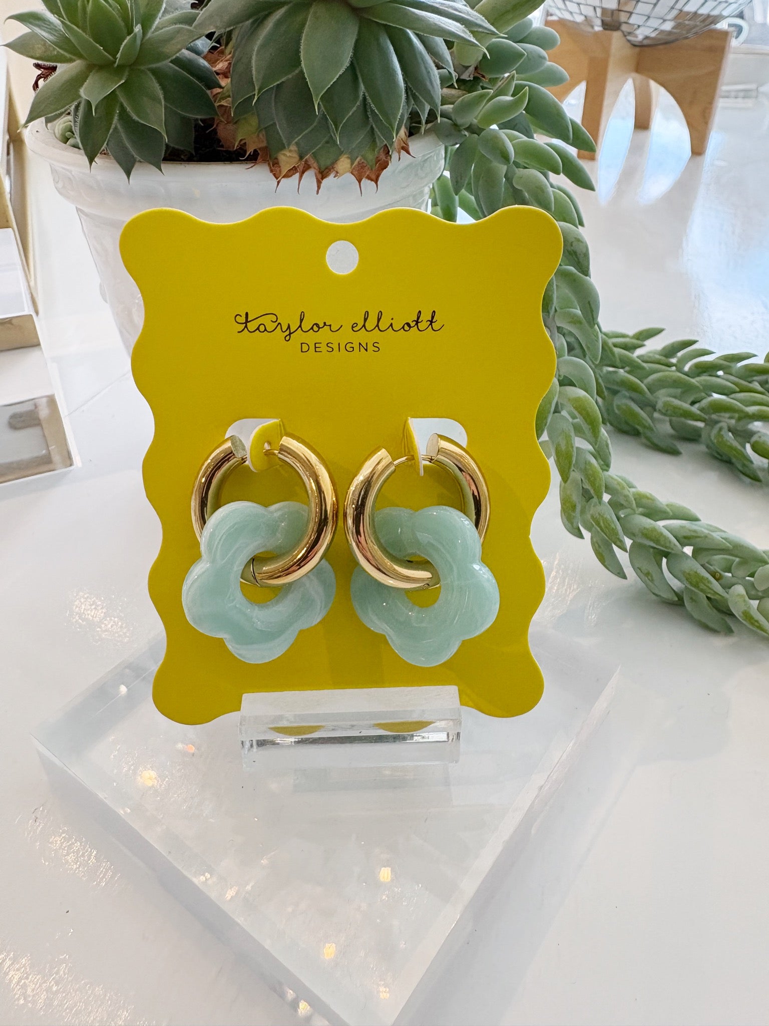 Laurel Acrylic Flower Huggie Earrings {Gold/Turquoise}