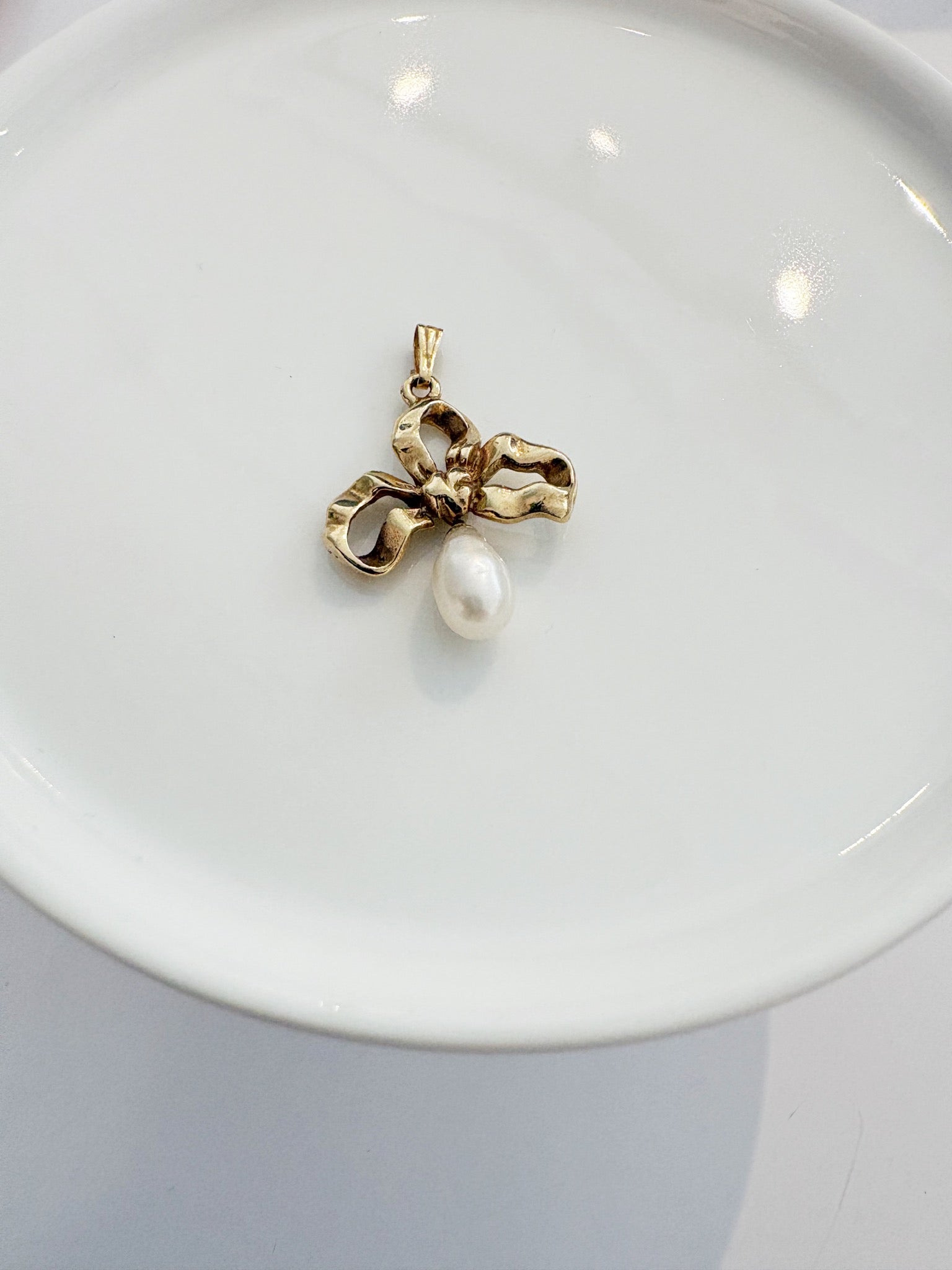 Bow and Pearl Charm {14kt/Estate}