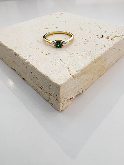 Cushion Cut Ring {Gold/Green}