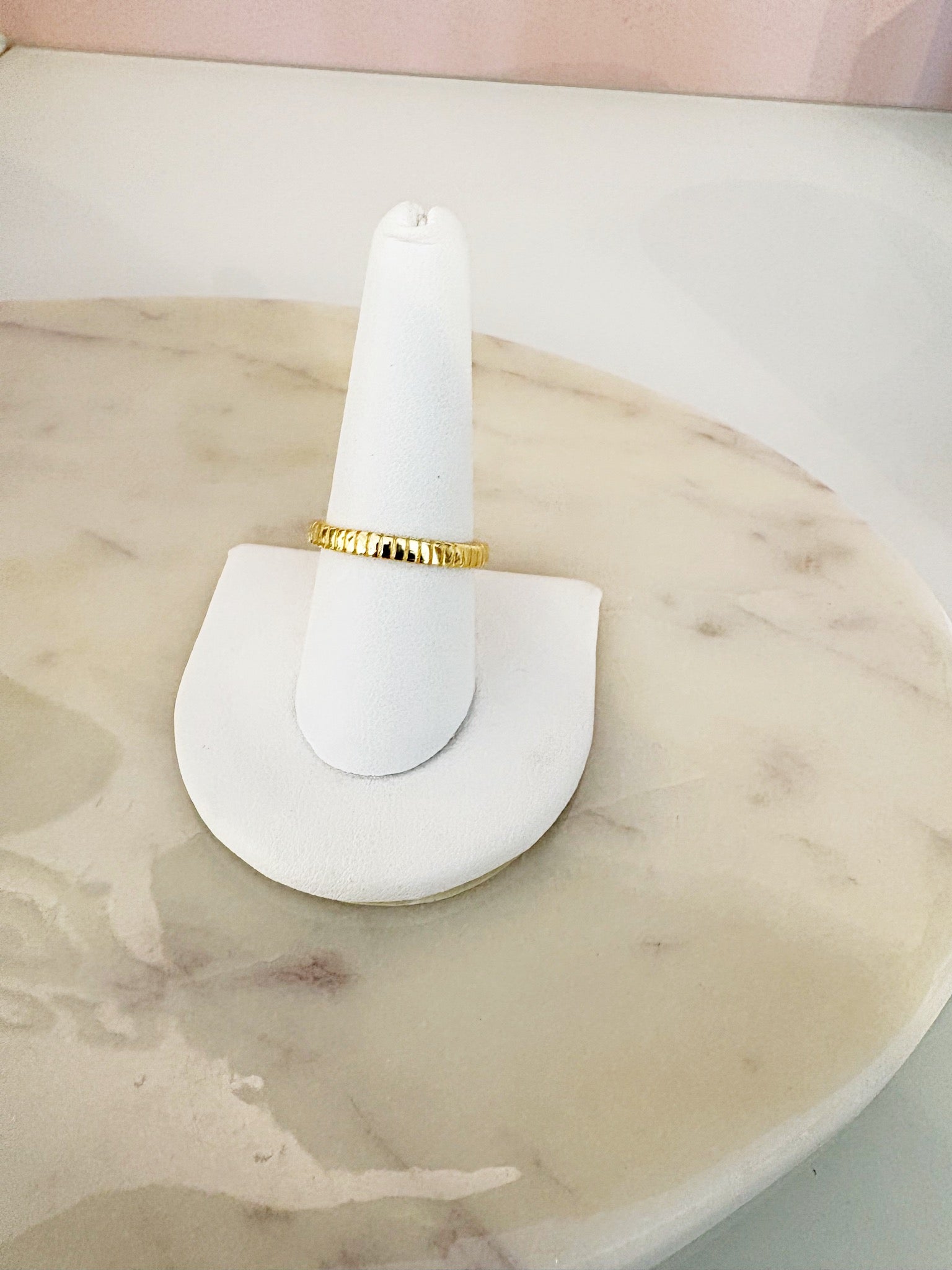 Dainty Fluted Ring {Gold}