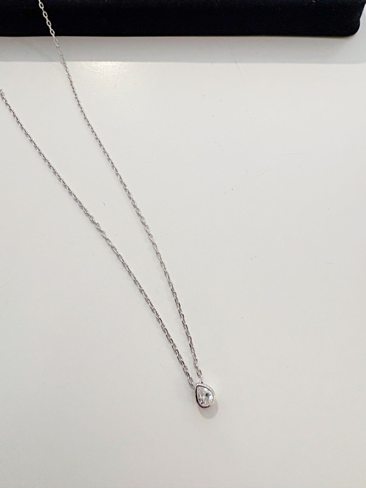 Tear Drop Pendant Necklace {Silver}
