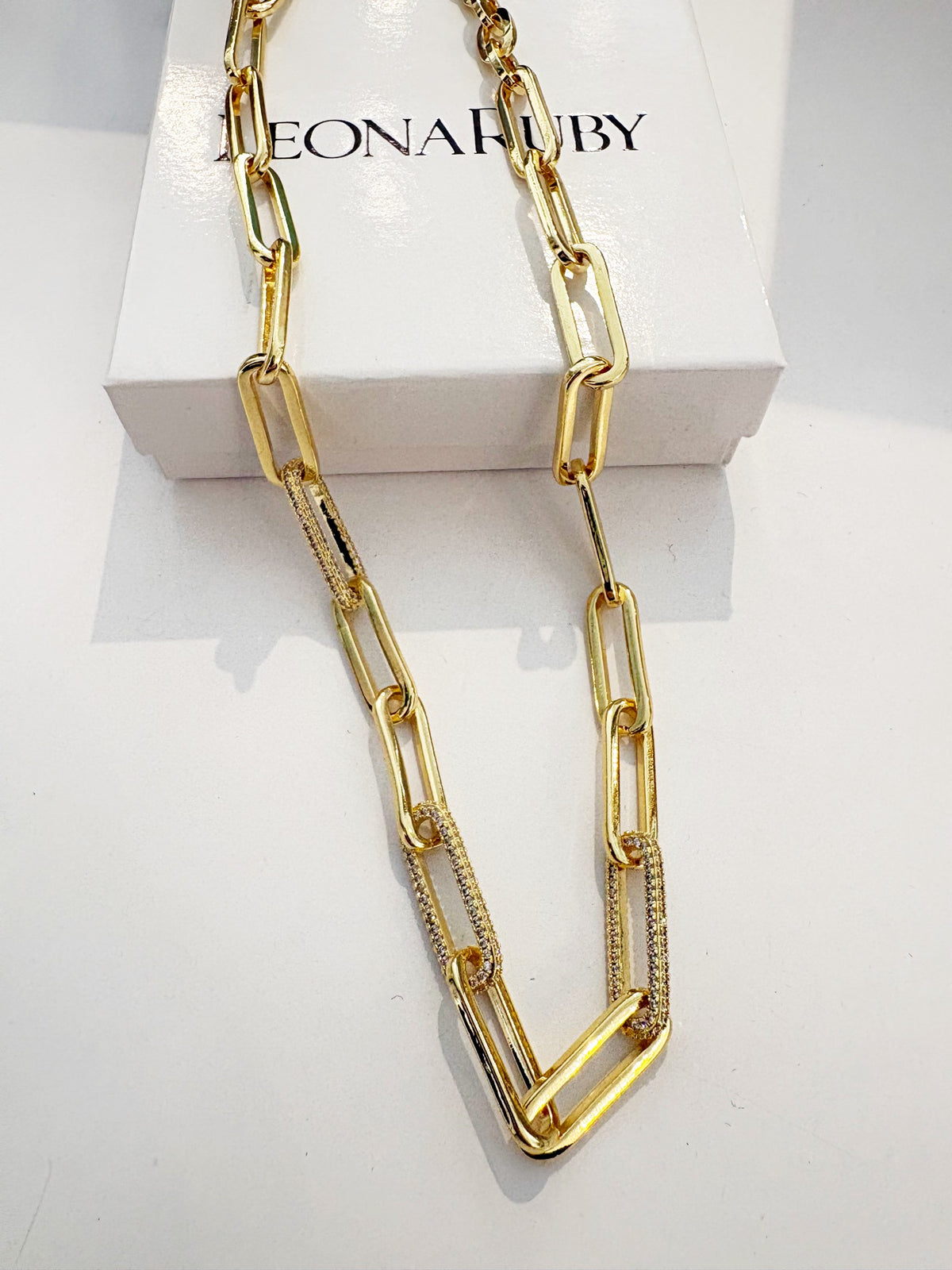 3 Links Emil Necklace {Gold/Clear}