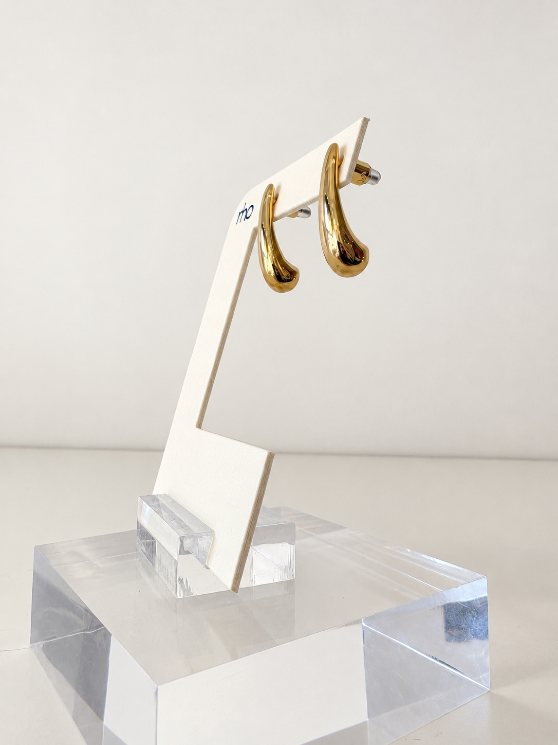 Tapered Drop Stud Earrings {Gold}