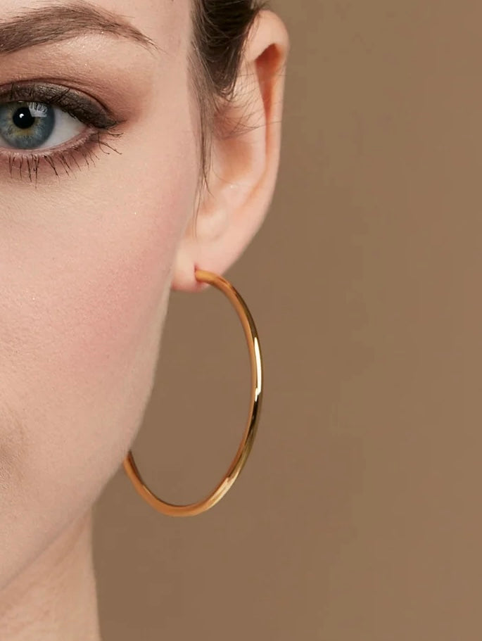 Large Thin Hoop Earrings {Gold}