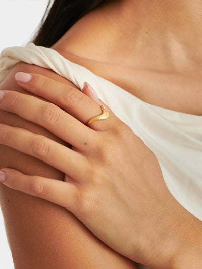 Marina Wave Ring {Gold}