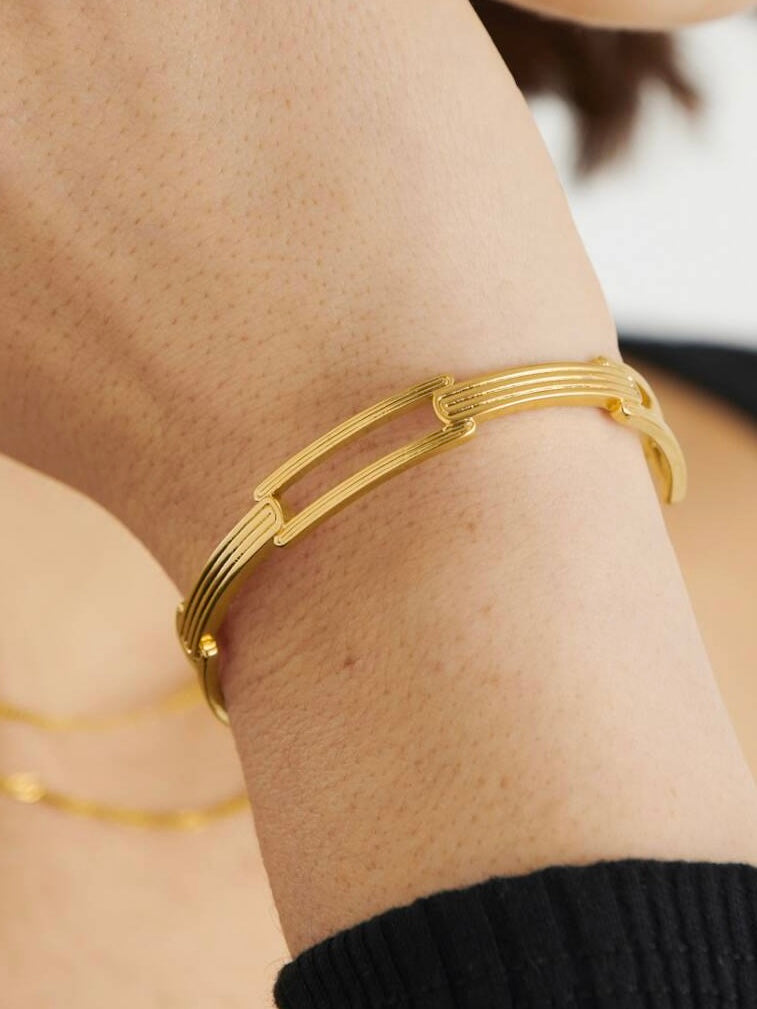Arabella Bangle {Gold}