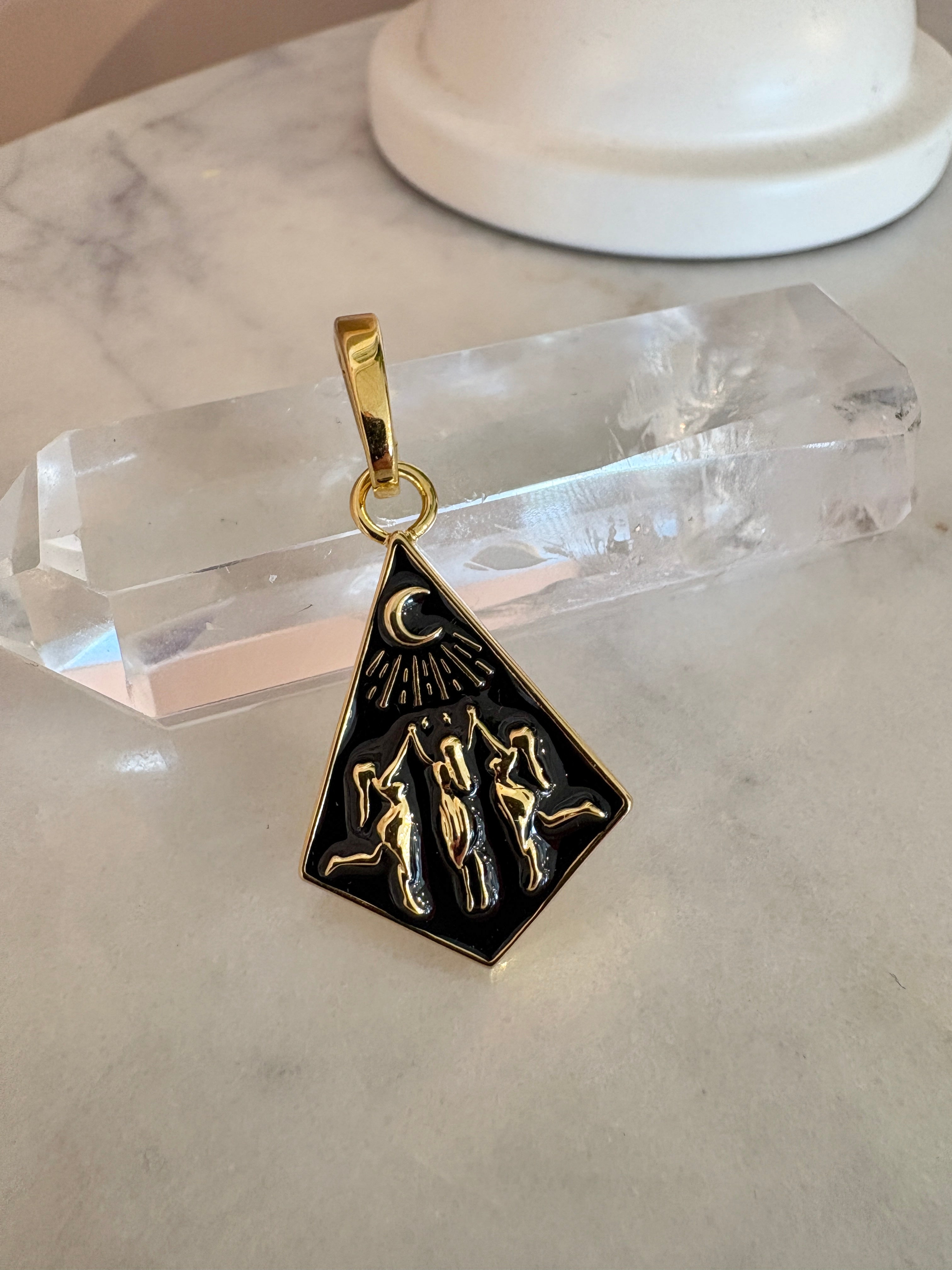Coven Charm {Gold}