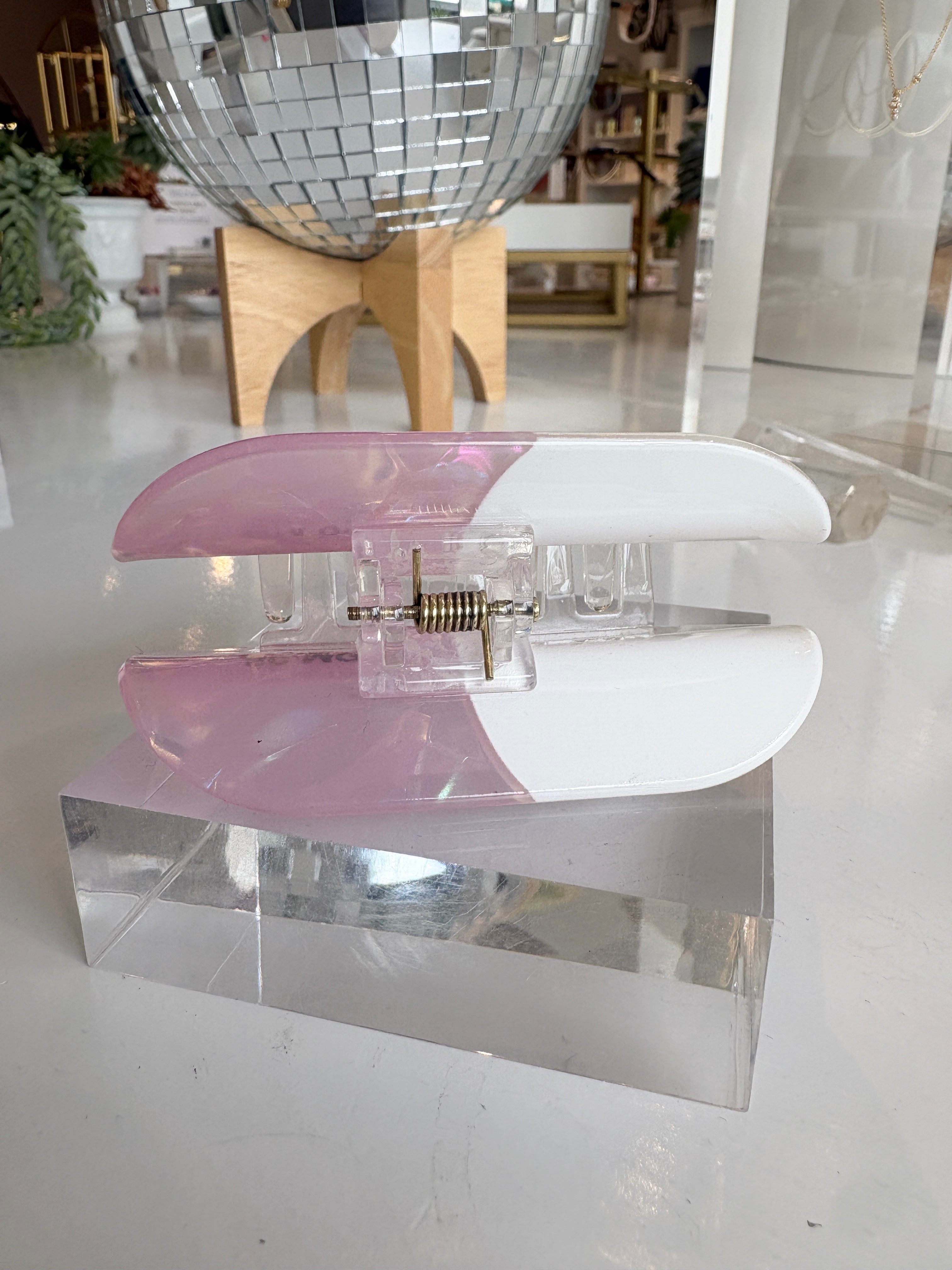 Pill Acrylic Hair Clip