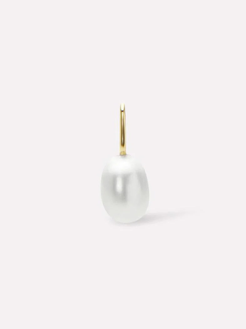 Pearl Charm {10k}