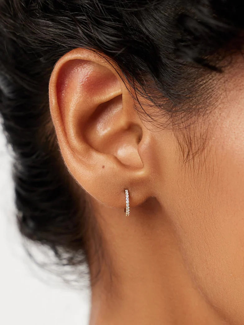 Diamond Huggie Earrings {10kt}