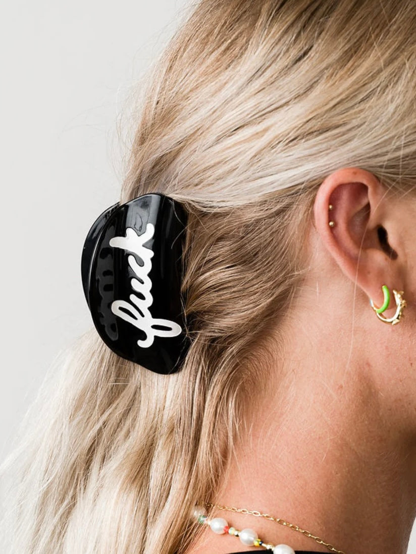 Fuck Script Hair Claw {Black/White}