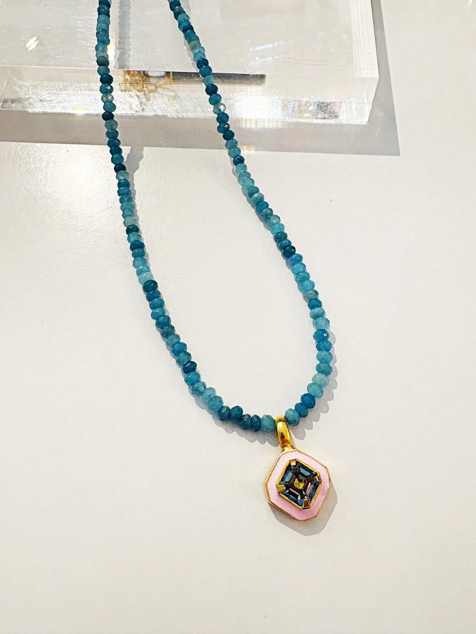 Dakota Glimmer Necklace {Gold/Light Pink}