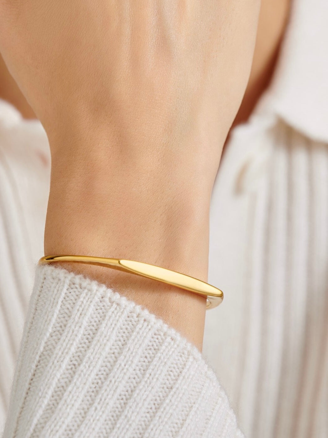 Signet Bangle Bracelet {Gold}