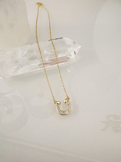 Station Horseshoe Necklace {Gold}